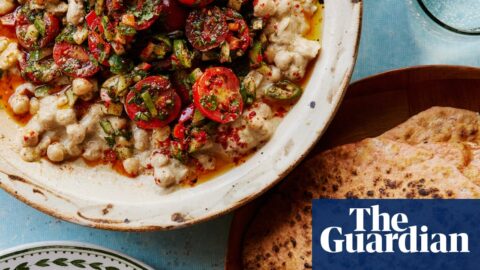 Sami Tamimi’s musabaha, or warm chickpeas with spicy cherry tomato and coriander salad.