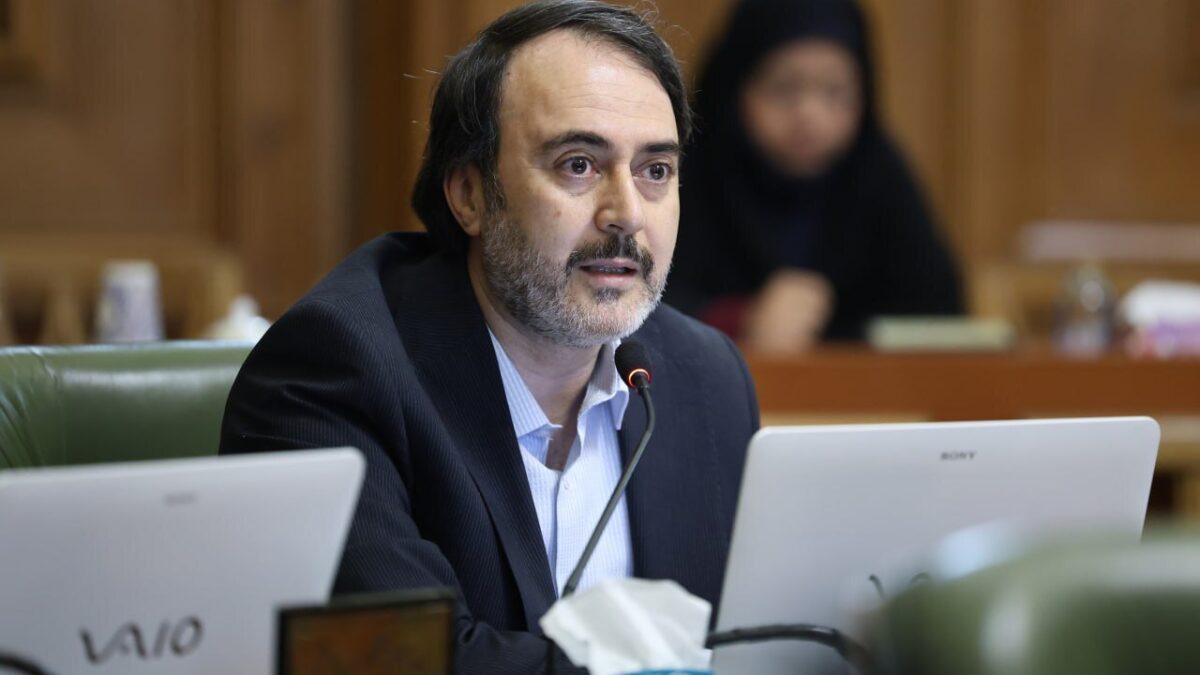 مهدی پیرهادی عضو شورای شهر تهران