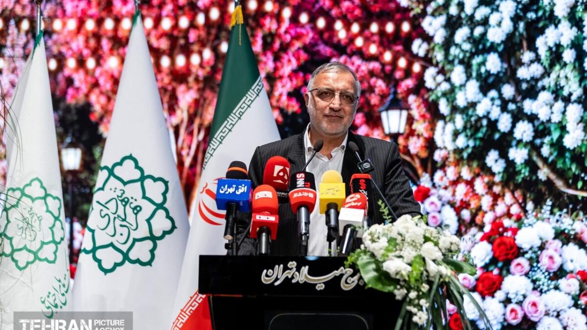 جشن ازدواج زوج های تهرانی. دکتر زاکانی. علیرضانادعلی.برج میلاد